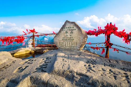 中国十大名山排名榜(国内著名的十大名山)插图6
