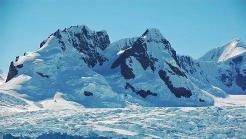 世界十大最危险山峰排行榜(全球十大夺命山峰)插图7