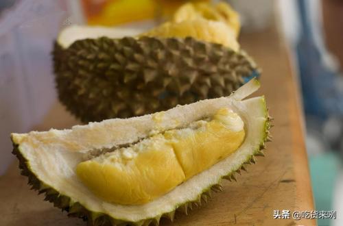 世界最臭的十大食物排行榜(全球最臭的十种美食)插图3