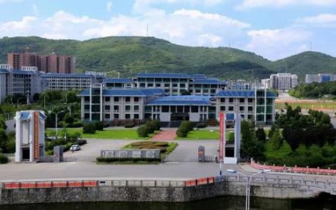 咸宁中学排名一览表(咸宁赫赫有名5所高中)