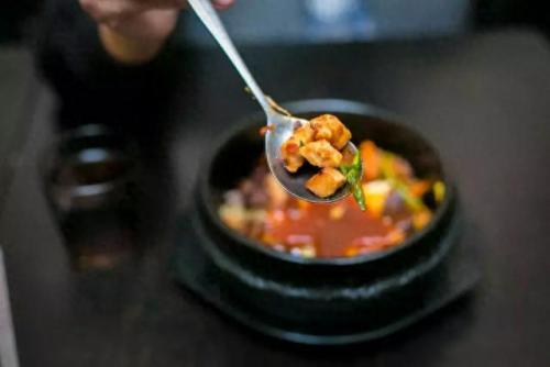 徐州十大石锅菜排行榜(五中石锅菜地址)插图39