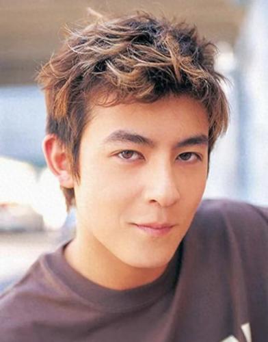 十大帅哥男星图片排行榜(韩国80后男明星十大帅哥)插图1