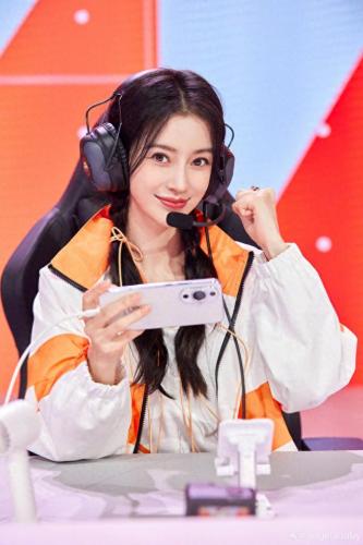抖音粉丝排行榜十大美女(抖音粉丝十大排名)插图7