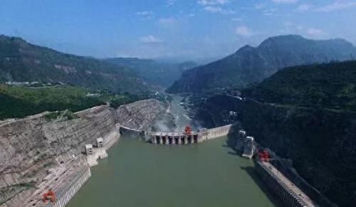 我国已建成水电站排名前十(中国五强水电站排名)插图4