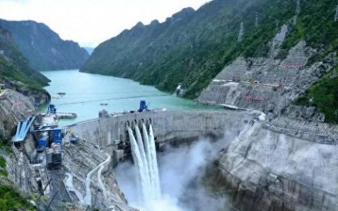 我国已建成水电站排名前十(中国五强水电站排名)
