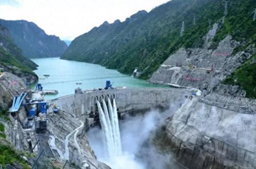 我国已建成水电站排名前十(中国五强水电站排名)插图
