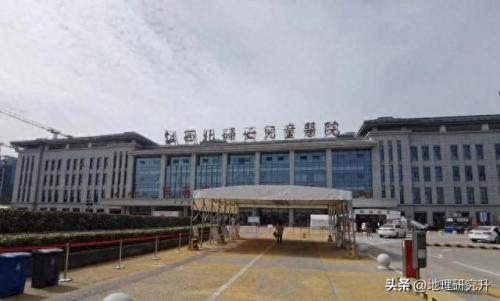 西安大雁塔医院排名前十(西安大雁塔旁边有哪些医院)插图2