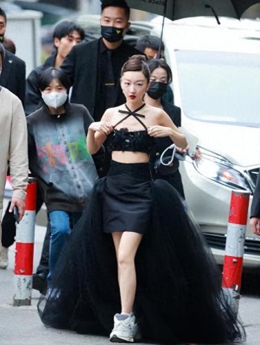 十大惊人女星图片排行榜(欧美亚裔十大女星)插图24