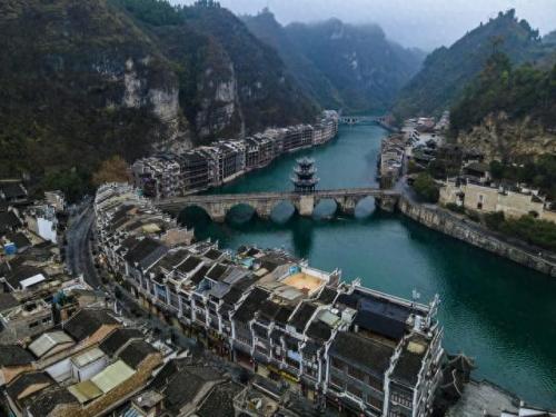 中国有名的十大古镇排行榜(郑州十大古镇景区)插图3