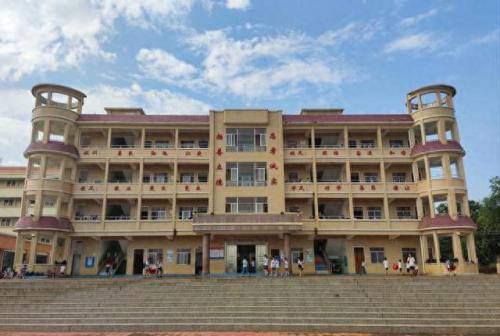 全国前十小学排名榜(全国排名前五的小学)插图4