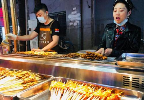 阜新烤肉店装饰排名前十(阜新东建装饰)插图1