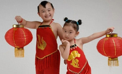 侯高俊杰街舞(小学生跳霸气街舞)插图40