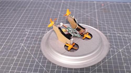 飞盘制作方法(手工飞盘制作幼儿园)插图1