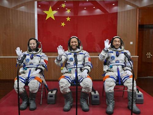 神舟10号发射时间(神舟10号返回时间)插图8