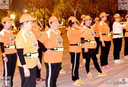 仪征健身团队排名前十(健身团队名字大全)插图8