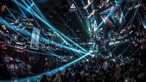 酒吧排名长沙前十(长沙酒吧热门排行榜前十)插图19