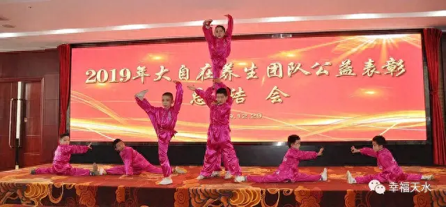 胡元君(空姐出轨24次丈夫还不愿离婚)插图20