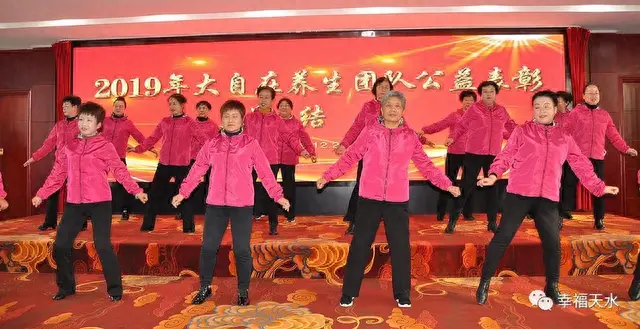 胡元君(空姐出轨24次丈夫还不愿离婚)插图29