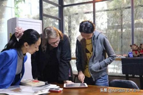 英国插画专业大学排名前十(英国插画专业全解析)插图3