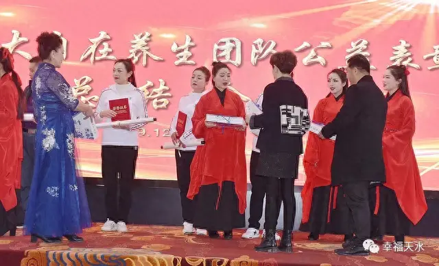 胡元君(空姐出轨24次丈夫还不愿离婚)插图11