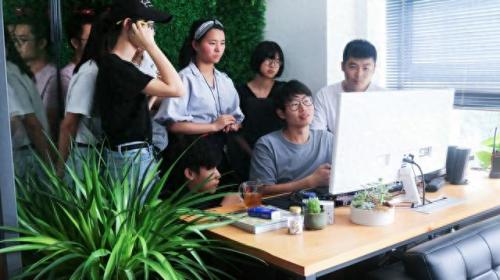 长沙影视后期培训(35岁才入行影视后期)插图3