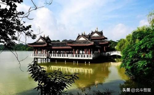 惠州好玩街区排名前十(惠州33号青年街区)插图28