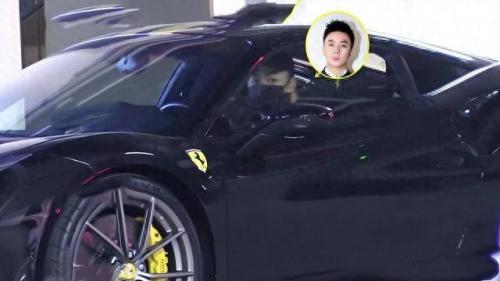 何洁释小龙结婚了吗(何洁离婚了几次)插图36