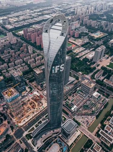 南京十大高楼排名前十(10年后南京最好的地段)插图4