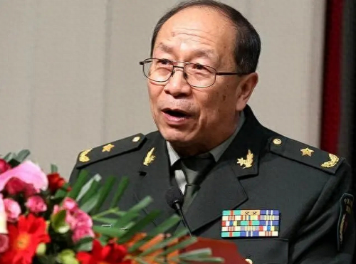 苦难辉煌纪录片(苦难辉煌纪录片1-12集)插图