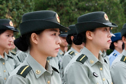 武警医学院分数线(武警医学院录取分数线)插图1