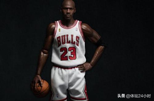 詹姆斯前十球星排名(詹姆斯和球星视频)插图