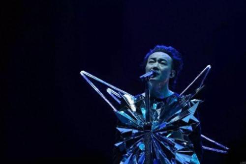 白玫瑰陈奕迅(陈奕迅经典歌曲)插图14