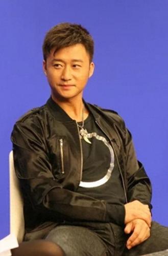 动作演员排名前十(外网前十名的动作演员)插图9