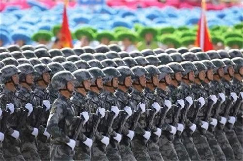香港阅兵(2017年香港大阅兵视频)插图5