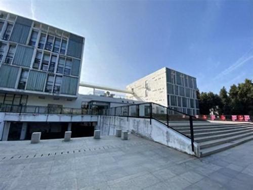 英国大学研究所排名前十(英国学位证书排名)插图2