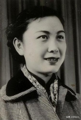 严凤英简介(严凤英个人简介)插图22