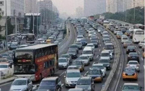 上海堵车排名前十(崇明到启东堵车)