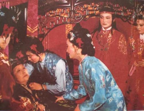 红楼梦十大诡异细节(红楼梦87版全集完整版)插图8