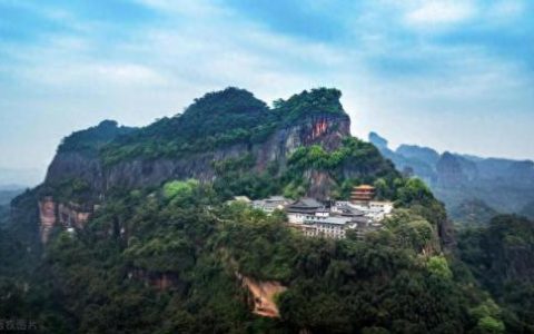 广东排名前十高山(广东十大高山排行榜)