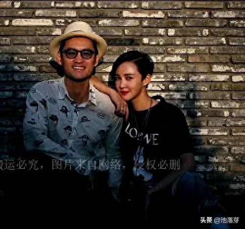 张歆艺的老公(张歆艺结了几次婚)插图3