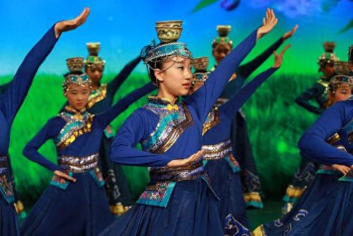 锐舞天鹅湖(天鹅湖畔广场舞背面)插图23