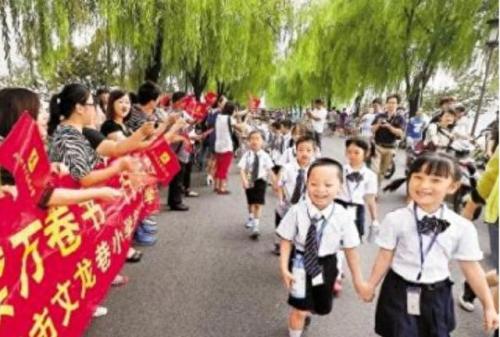 萧山校服排名前十(深圳校服十大品牌排名)插图5