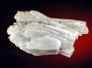 石头硬度排名前十(莫氏硬度超过9不透光是啥石头)插图30