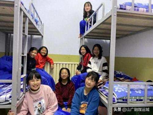 运城最好宿舍排名前十(运城学门口住宿排名)插图5