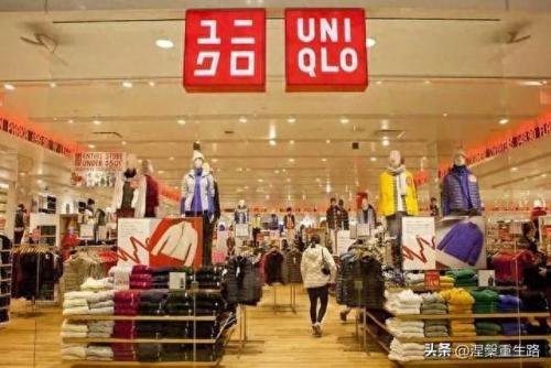 服装大牌排名前十(服装排行榜前三名)插图3