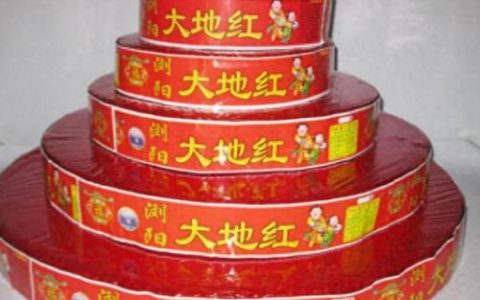 烟花爆竹批发价格表(100发烟花一般多少一桶)