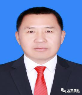 党旗飘飘歌词(党旗飘飘歌曲歌词)插图2