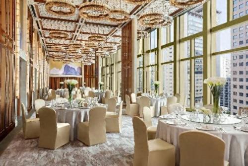 南京十桌婚礼酒店排名前十(南京最贵的婚礼酒店)插图12