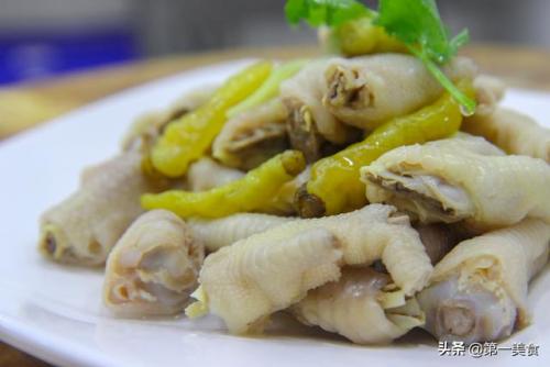 最好吃的泡椒凤爪(便宜又好吃的泡椒凤爪)插图