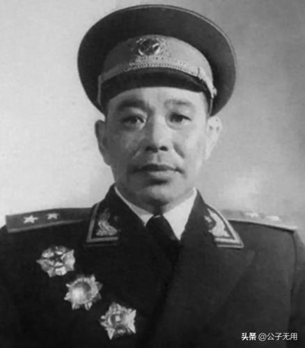 开国将军名单(开国中将)插图22